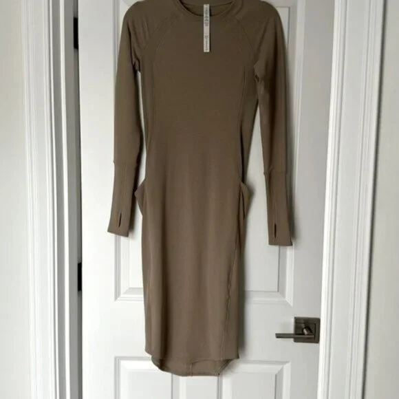 Lululemon casual jersey dress - Picture 3 of 3